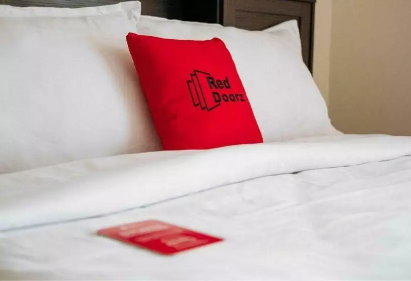 ホテル Reddoorz Syariah Near Ar Bunda Hospital Prabumulih