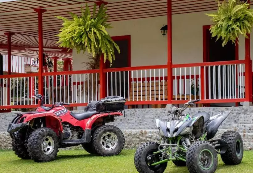 ホテル Rural San Remo