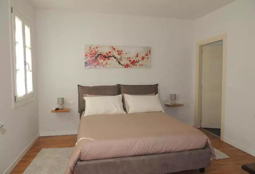 ペンション Ginkgo Guest House
