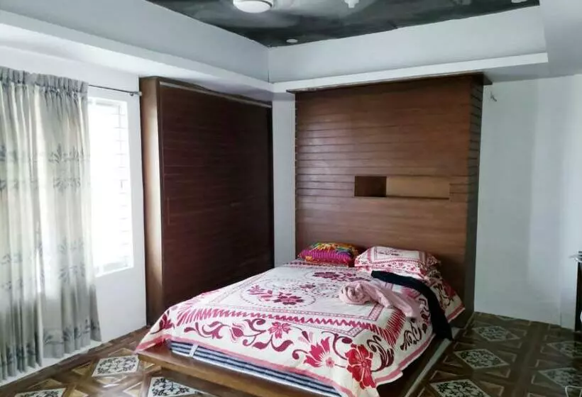 هتل Maple Service Apartment