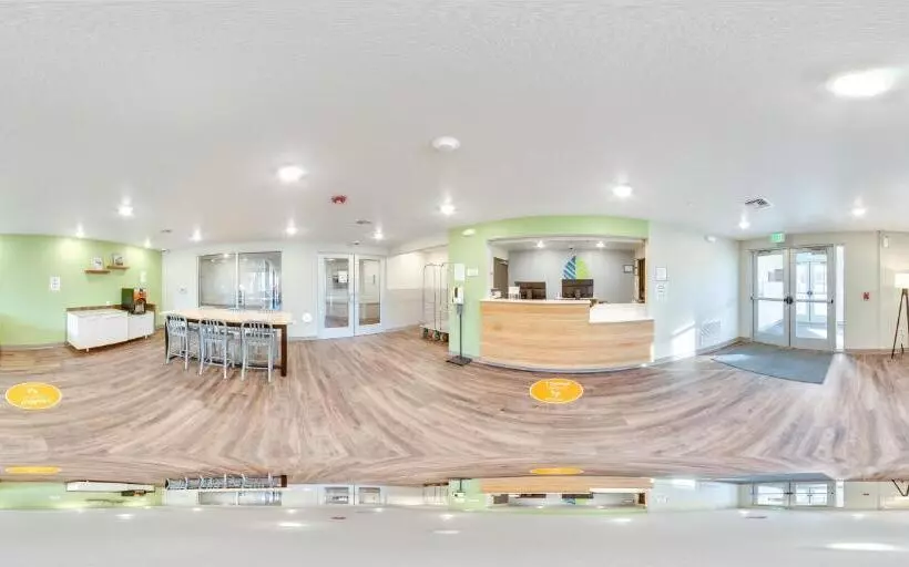 ホテル Woodspring Suites Thornton North Denver
