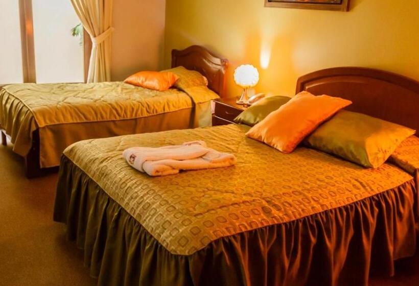 پانسیون Hostal Monumental A Media Cuadra De La Plaza Mayor