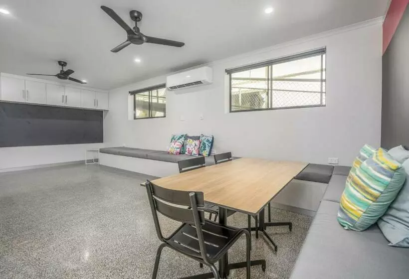 Retkeilymaja Alberts Est 2017