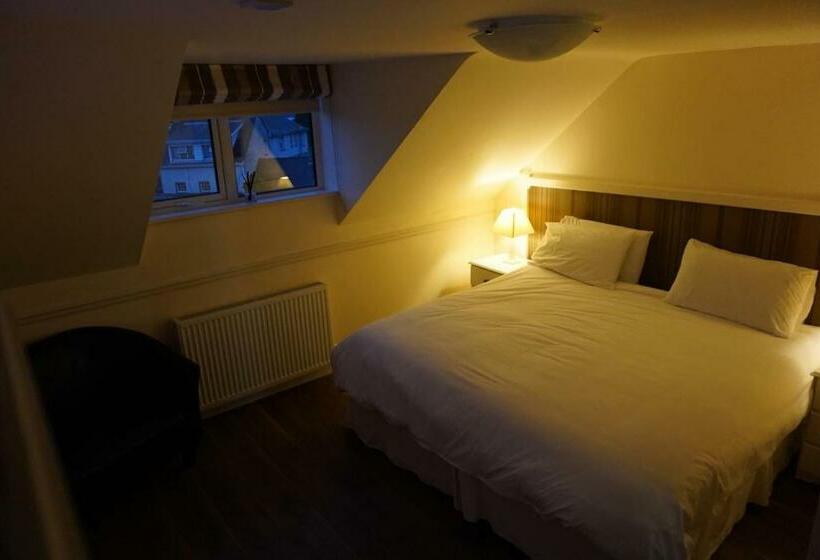 旅馆 The Fleet Inn