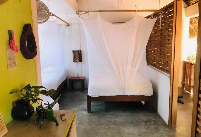 ユースホステル Una Posada Mas