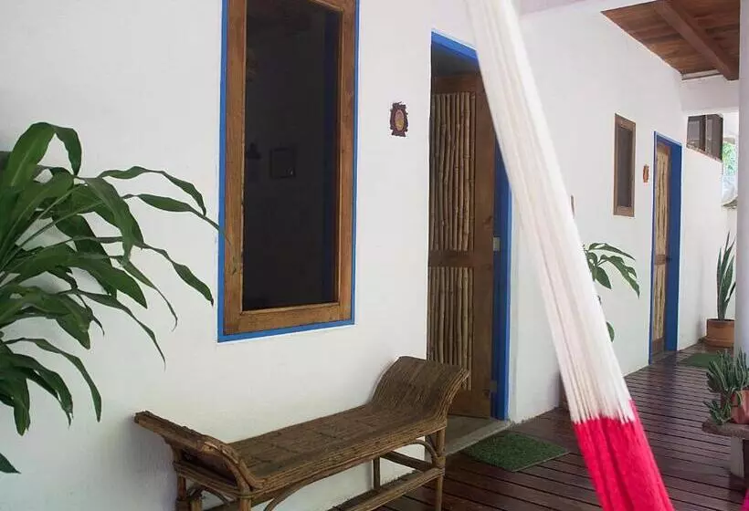 ユースホステル Una Posada Mas