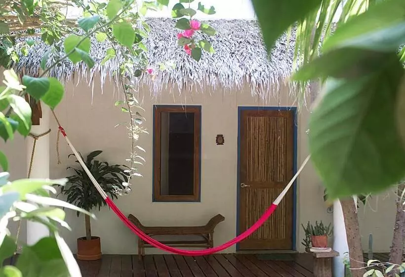 ユースホステル Una Posada Mas