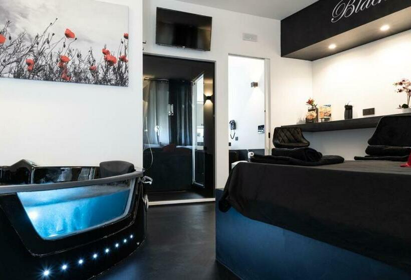 Bed and Breakfast Black & White Suite