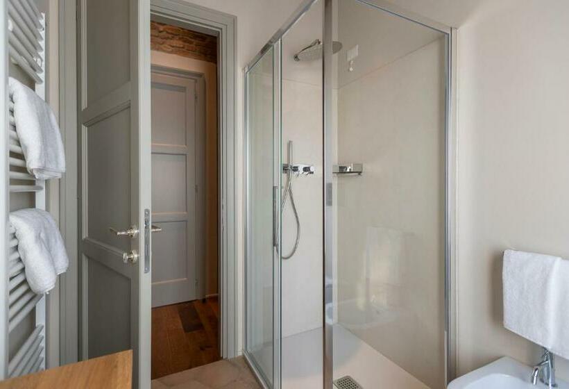 تختخواب و صبحانه Sei Sequoie