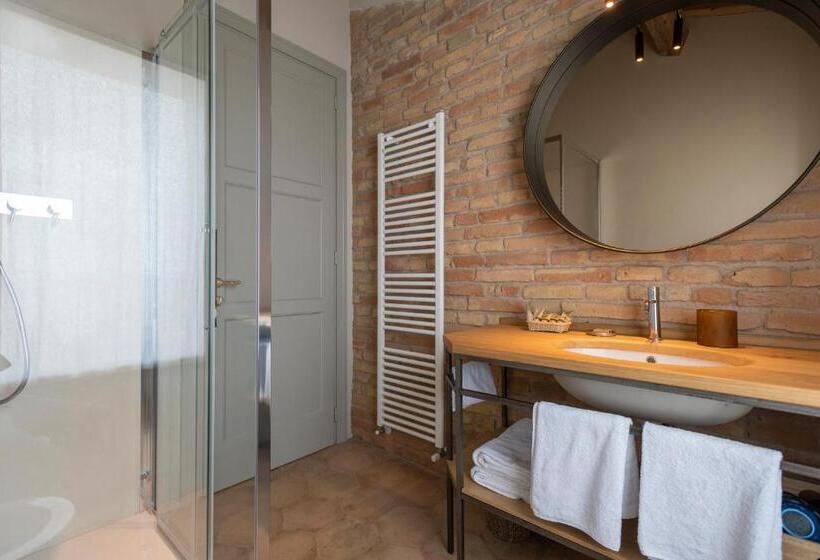 تختخواب و صبحانه Sei Sequoie