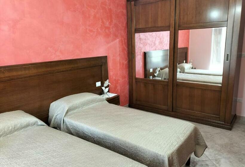 Hotelli Agriturismo Dipinto Dal Sole