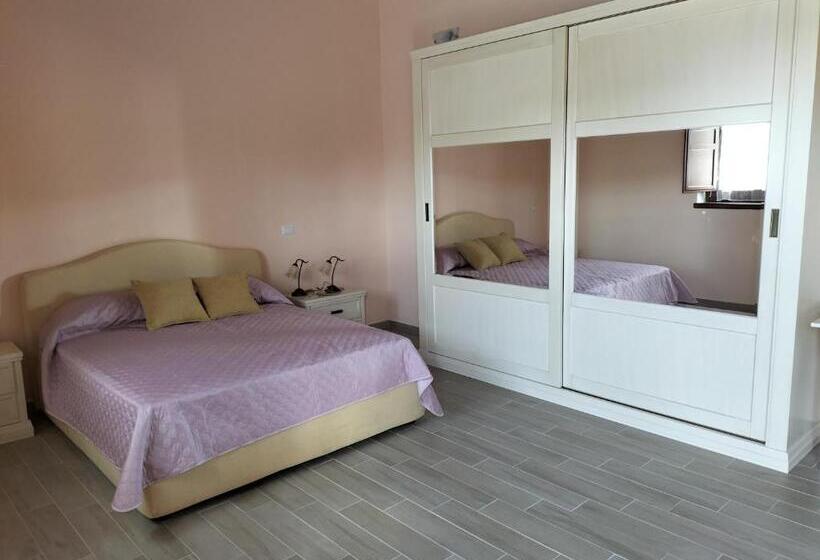 Hotelli Agriturismo Dipinto Dal Sole