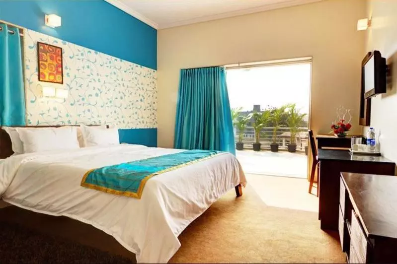 هتل Ambience Excellency, Wakad, Pune