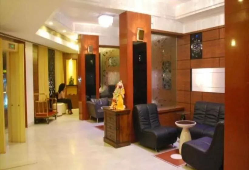 هتل Ambience Excellency, Wakad, Pune