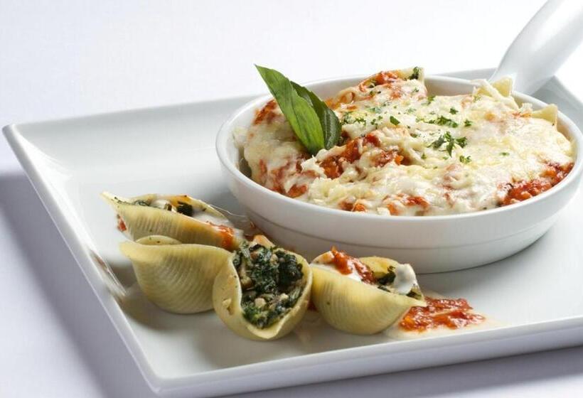 هتل Ambience Excellency, Wakad, Pune