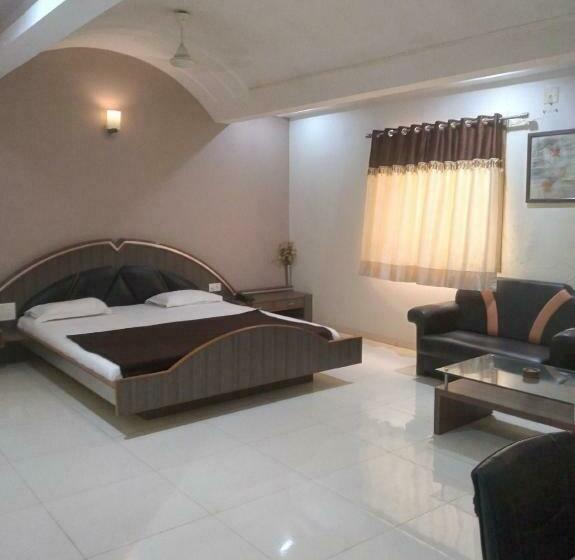 فندق Capital O 82556  Pride