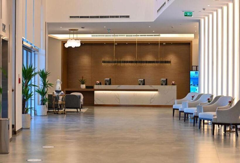 Clarion Hotel Jeddah Airport