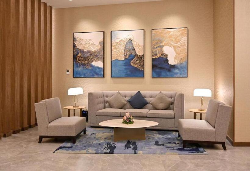 Clarion Hotel Jeddah Airport