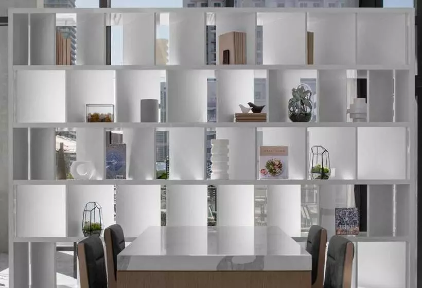 هتل Element Miami Brickell