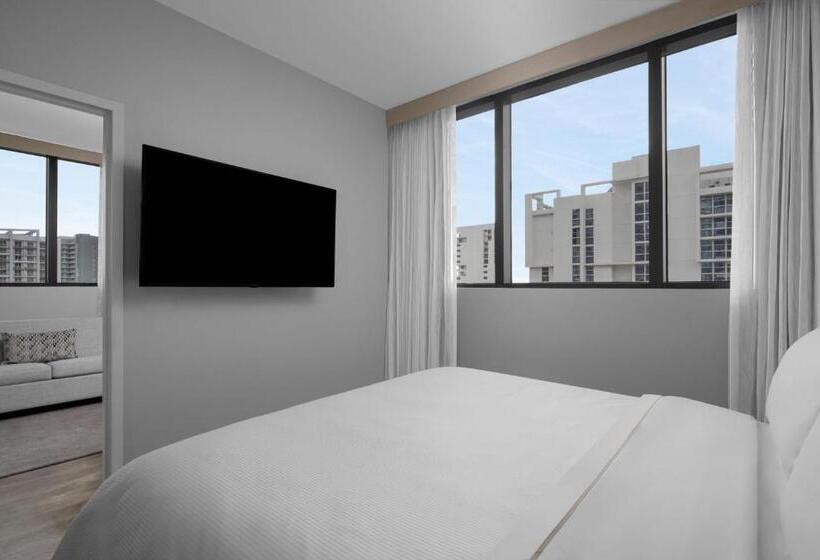 هتل Element Miami Brickell