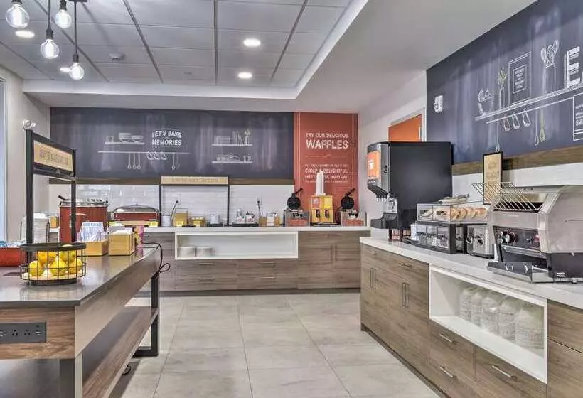 Hotel Hampton Inn & Suites Keene