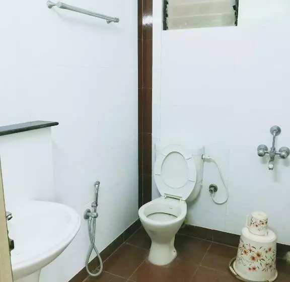 Hotel Mira International