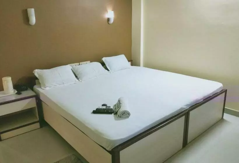 Hotel Mira International