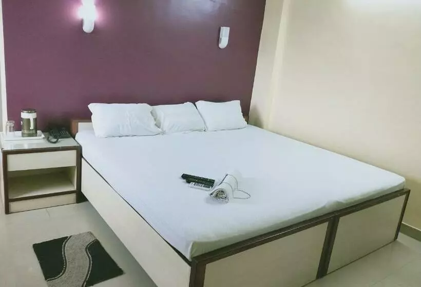 Hotel Mira International