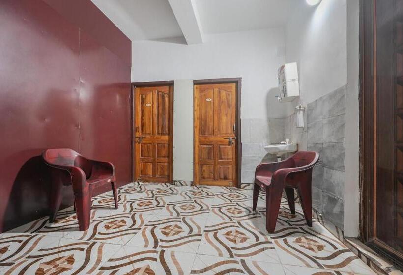 Hotell O Ares Residency