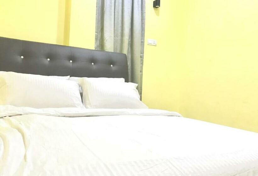 Oyo 90330 Vvilla Motel