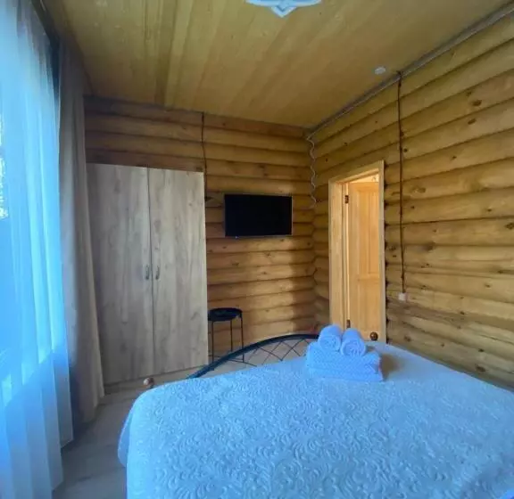 پانسیون Eco Hotel & Restaurant Skala