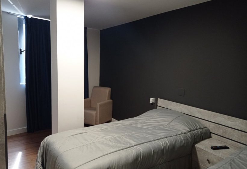 Apartamentos Hi Apartaments Santander 3000