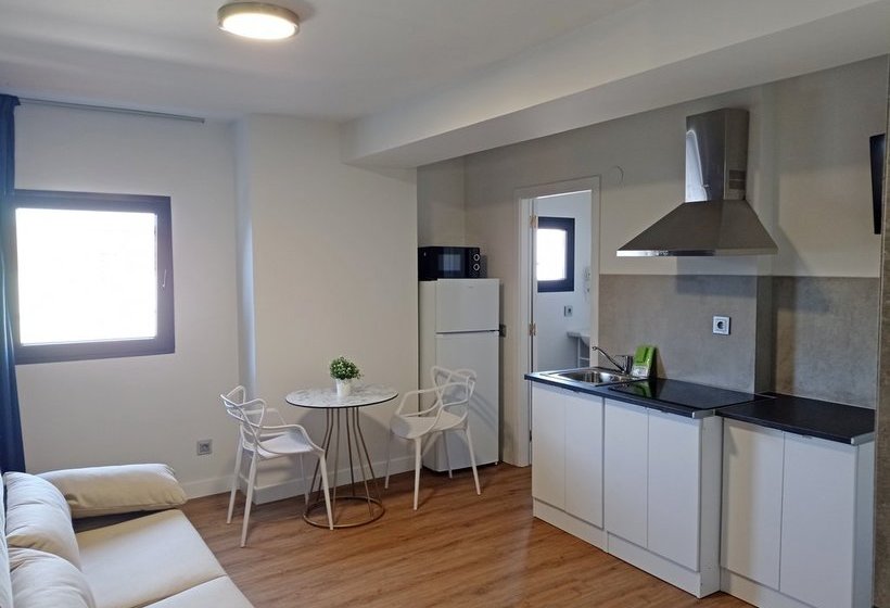 Apartamentos Hi Apartaments Santander 3000