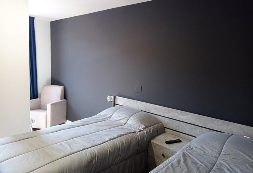 Apartamentos Hi Apartaments Santander 3000