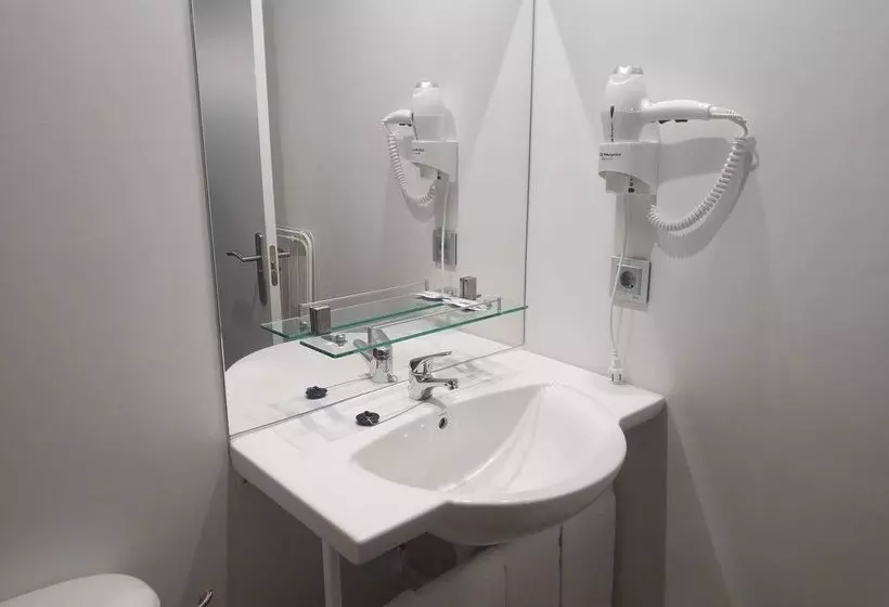 Apartamentos Hi Apartaments Santander 3000