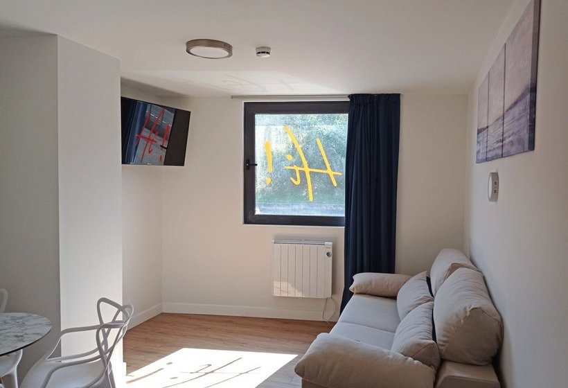 Apartamentos Hi Apartaments Santander 3000
