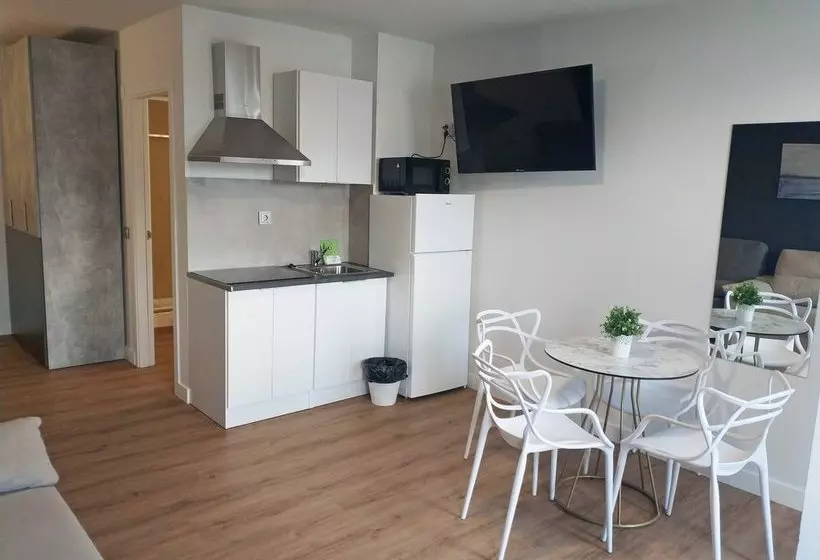 Apartamentos Hi Apartaments Santander 3000