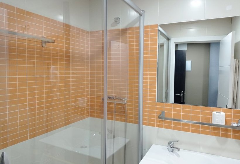 Apartamentos Hi Apartaments Santander 3000