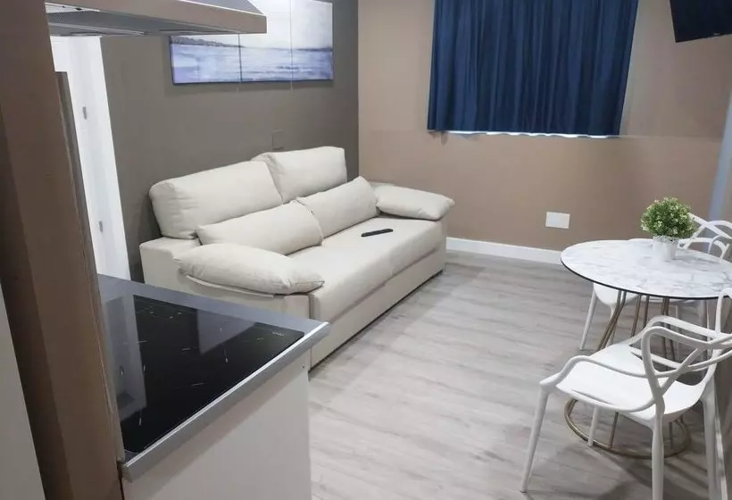 Apartamentos Hi Apartaments Santander 3000