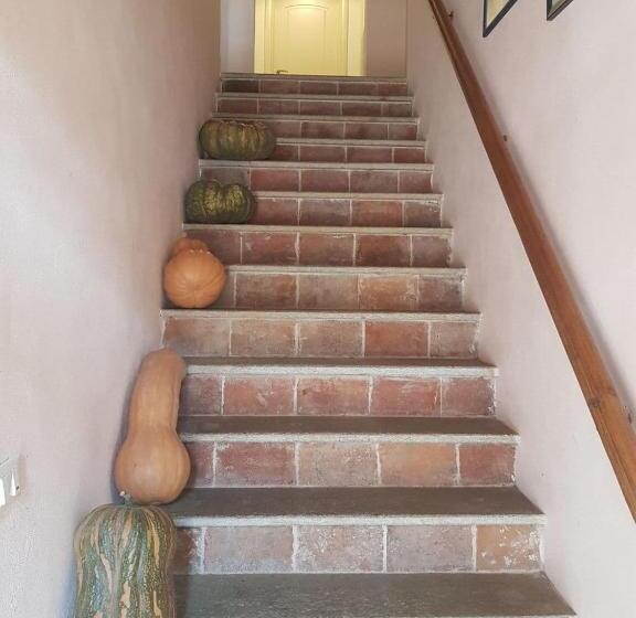 Отель Azienda Agricola Cascina Monticone