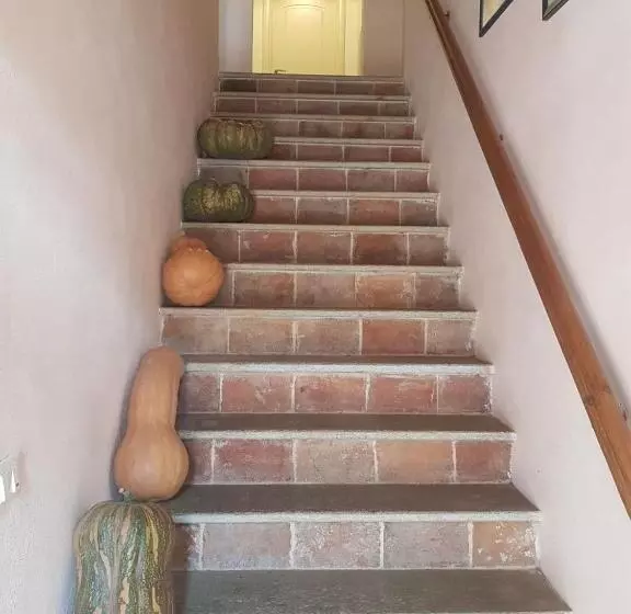 ホテル Azienda Agricola Cascina Monticone