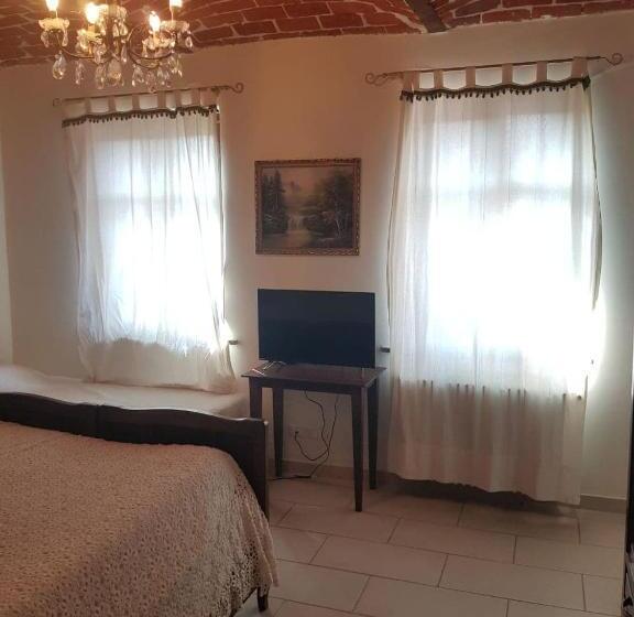 Отель Azienda Agricola Cascina Monticone