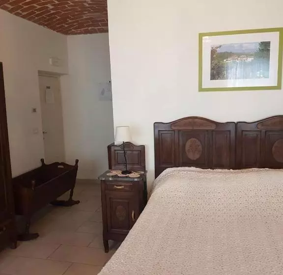 ホテル Azienda Agricola Cascina Monticone