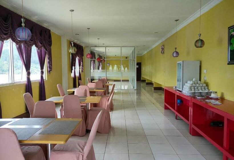 فندق Capital O 90682  Bayu Hill