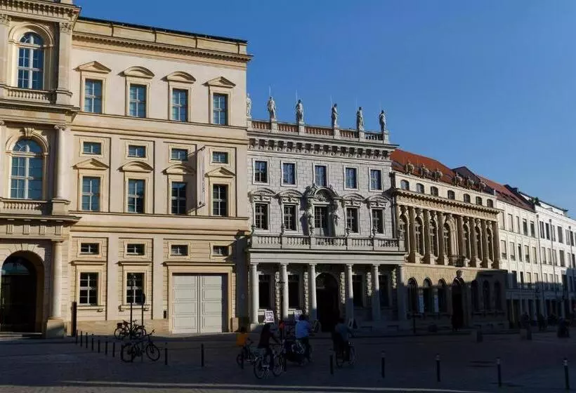 ホテル Holiday Inn Express & Suites   Potsdam, An Ihg