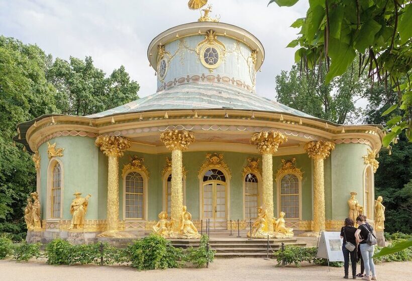 فندق Holiday Inn Express & Suites   Potsdam, An Ihg