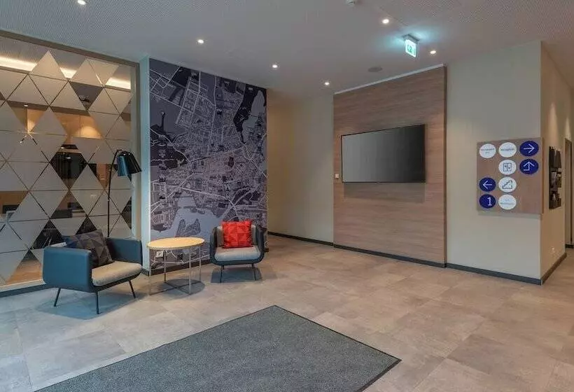 ホテル Holiday Inn Express & Suites   Potsdam, An Ihg