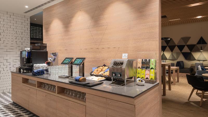 فندق Holiday Inn Express & Suites   Potsdam, An Ihg