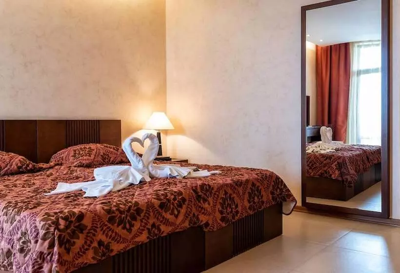 Garden Of Eden Complex