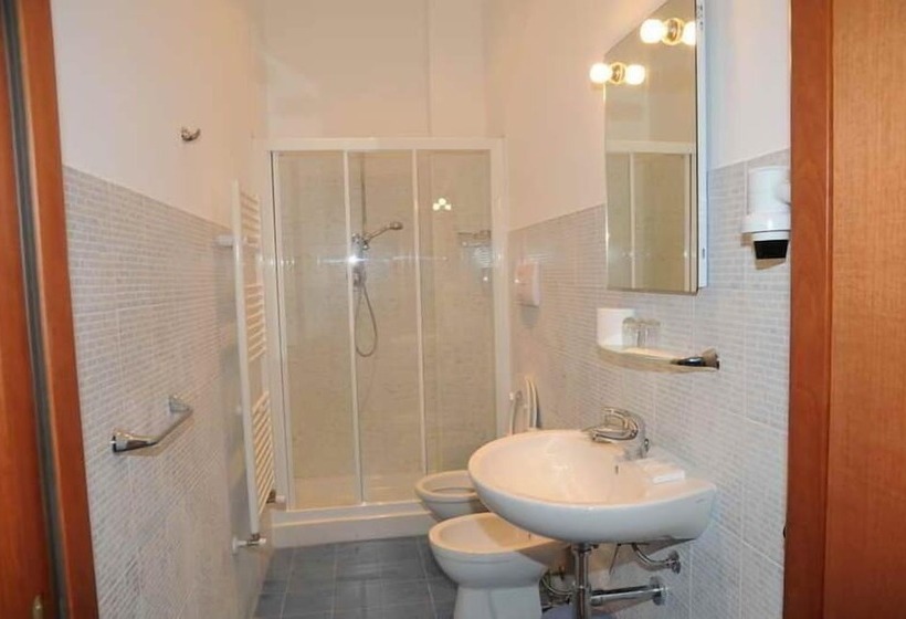 فندق Affittacamere Conte Di Cavour